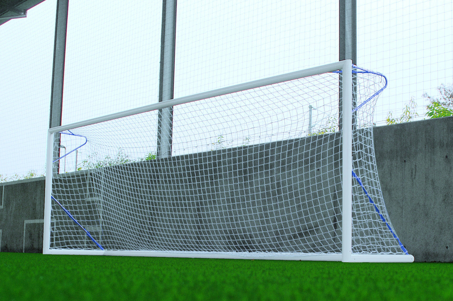 Fotballmål 6 x 2,1 m - 80 mm aluminium - blå Sports Invention AS