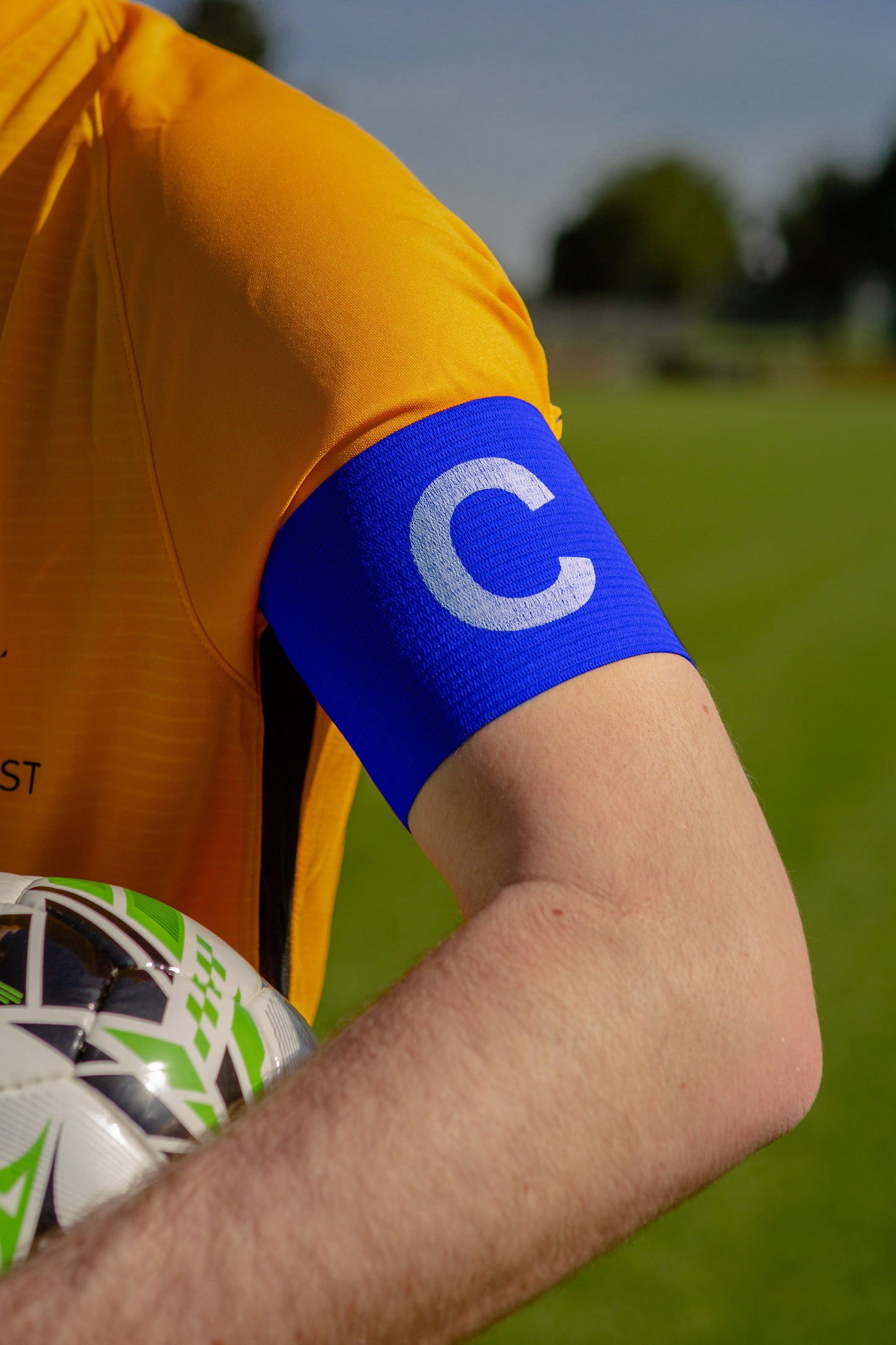 captain armband blue "c"