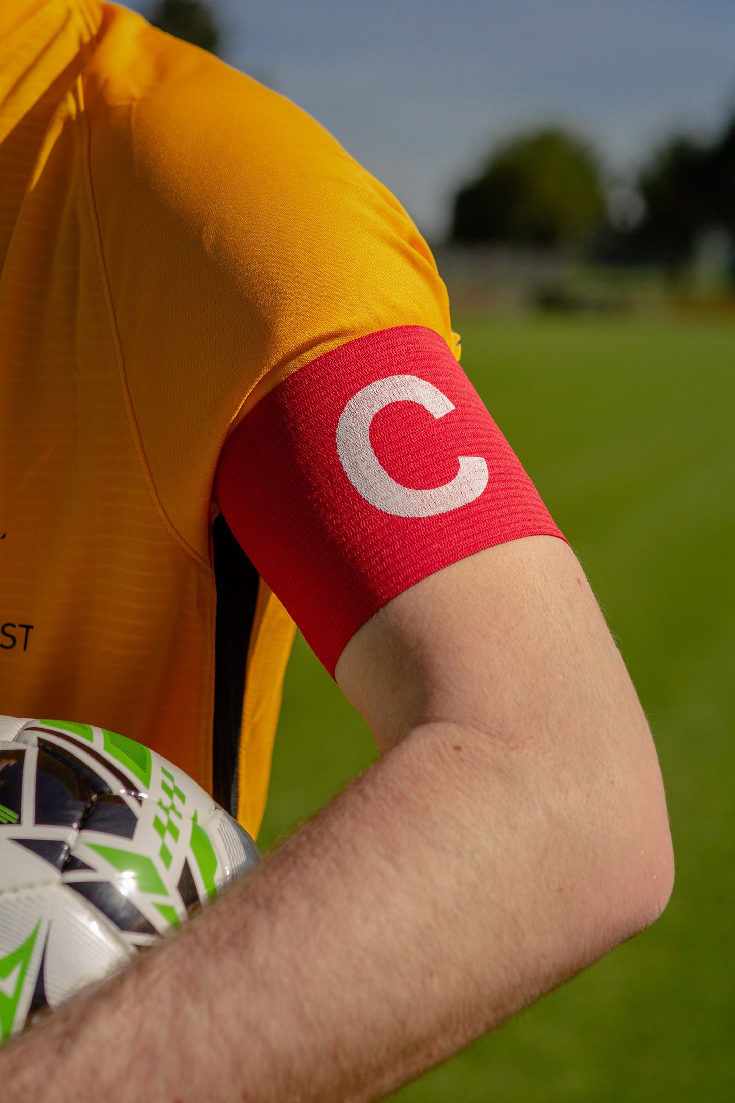 Captain's armband Red "c"