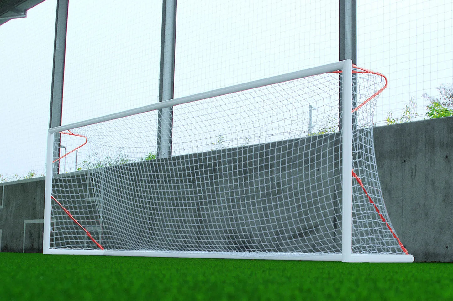 6 x 2,1 m Fotballmål – Full Aluminiumsstruktur – 80 mm Ramme – Rød Sports Invention AS