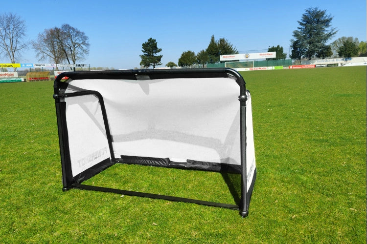 Sammenleggbart minifotballmål – hvitt Sports Invention AS